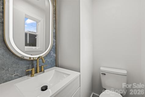 28 Pine Lane Asheville NC 28806