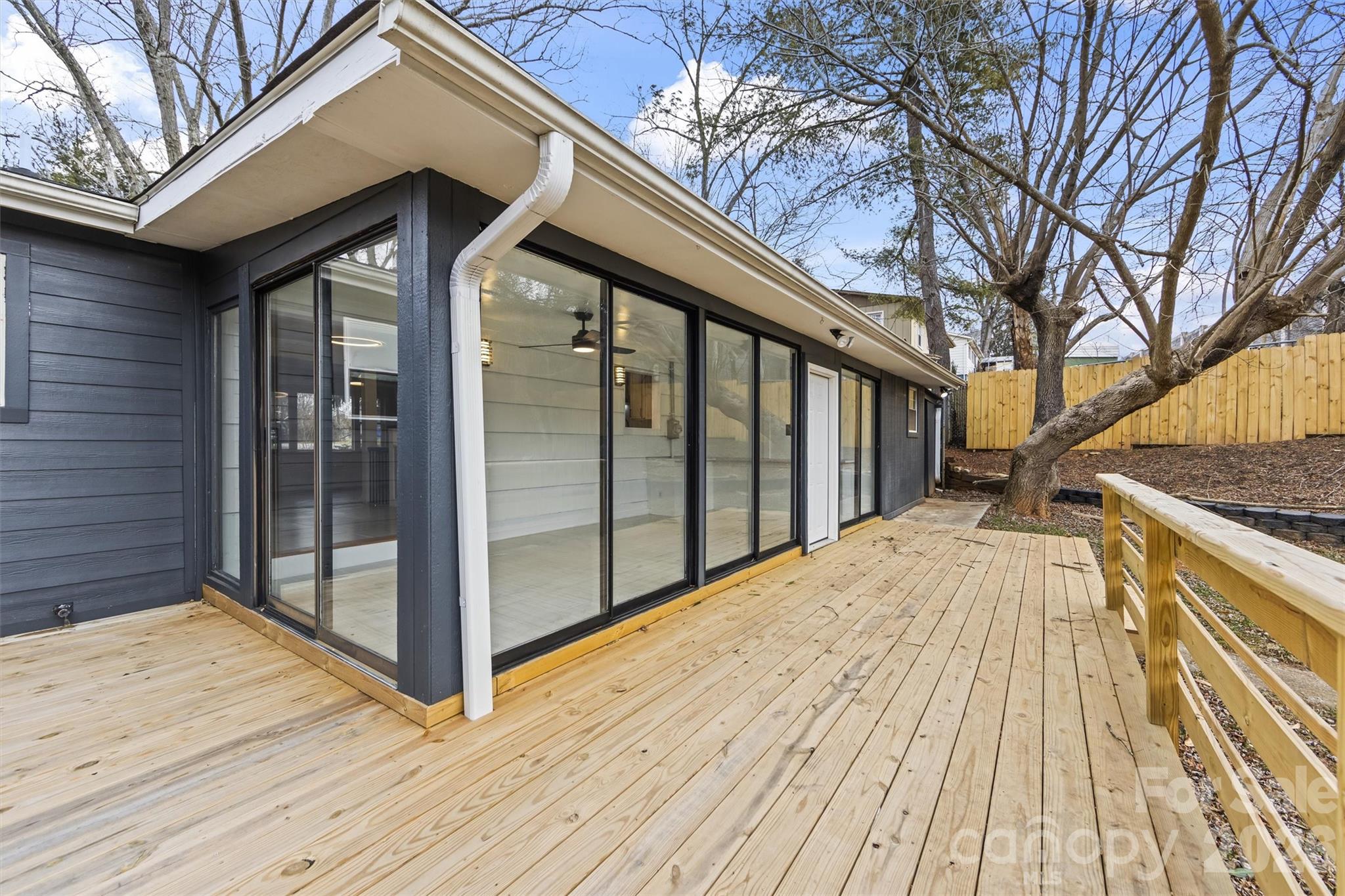 28 Pine Lane Asheville NC 28806