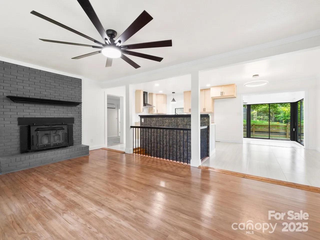 28 Pine Lane Asheville NC 28806