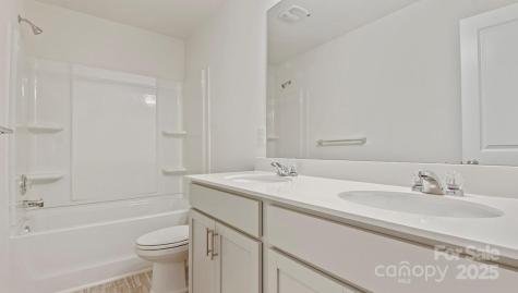 608 Country Oak Drive Asheville NC 28804