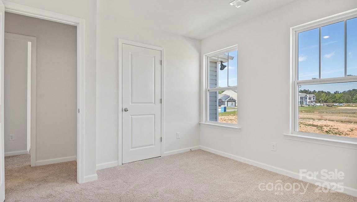 608 Country Oak Drive Asheville NC 28804