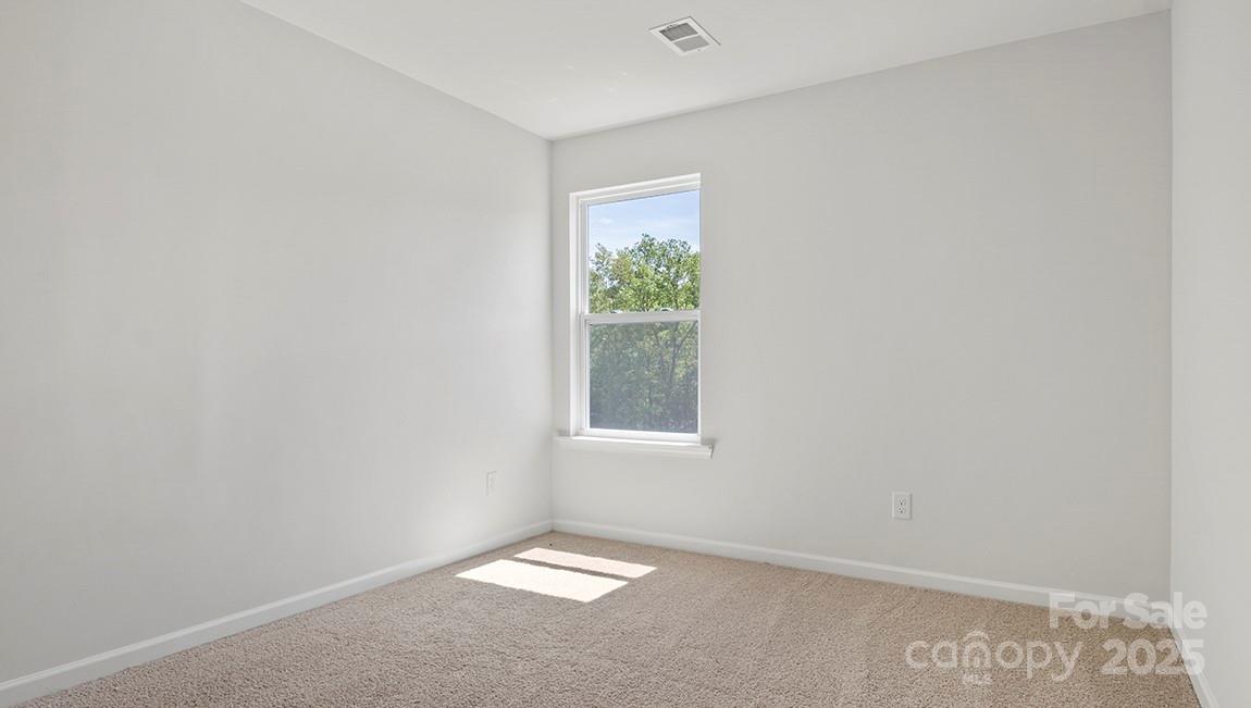 608 Country Oak Drive Asheville NC 28804