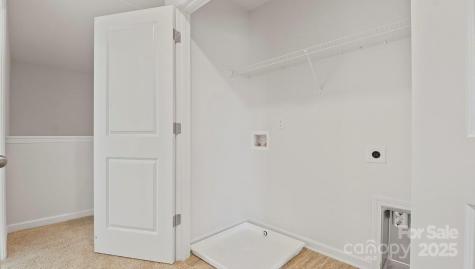 608 Country Oak Drive Asheville NC 28804