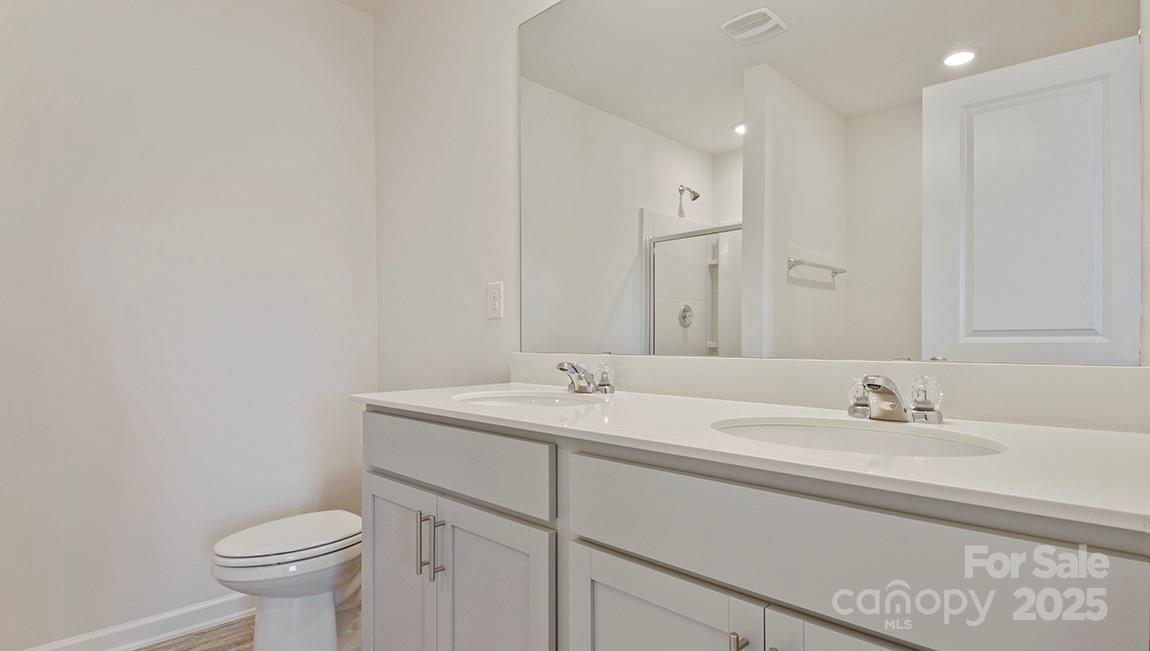 608 Country Oak Drive Asheville NC 28804