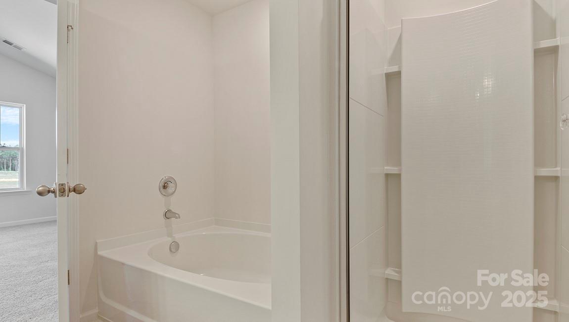 608 Country Oak Drive Asheville NC 28804