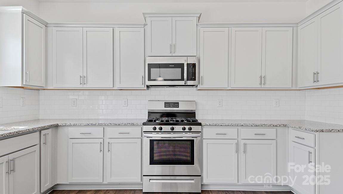 608 Country Oak Drive Asheville NC 28804