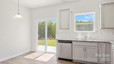 608 Country Oak Drive Asheville NC 28804