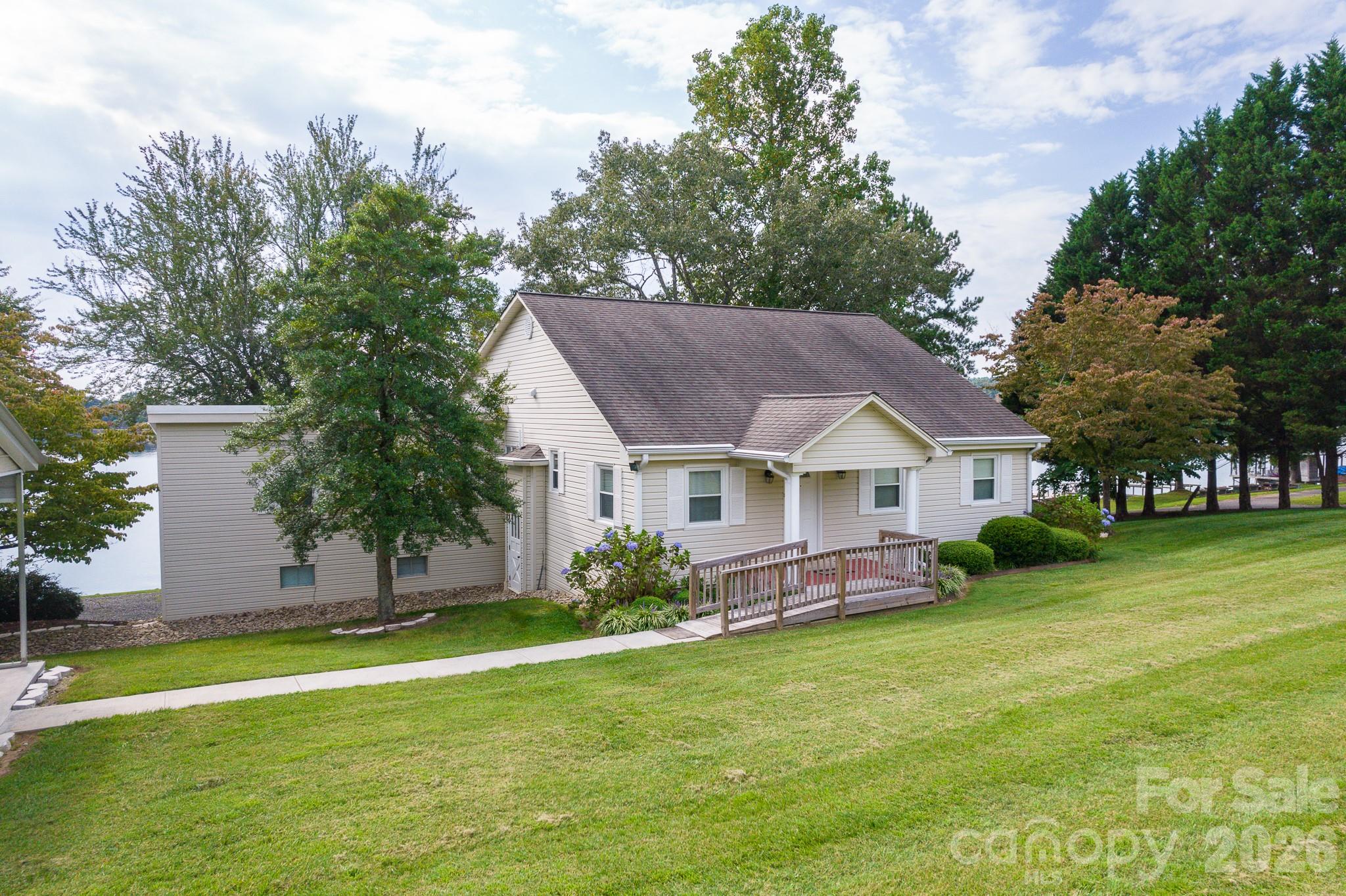 287 Wildlife Club Lane Taylorsville NC 28681