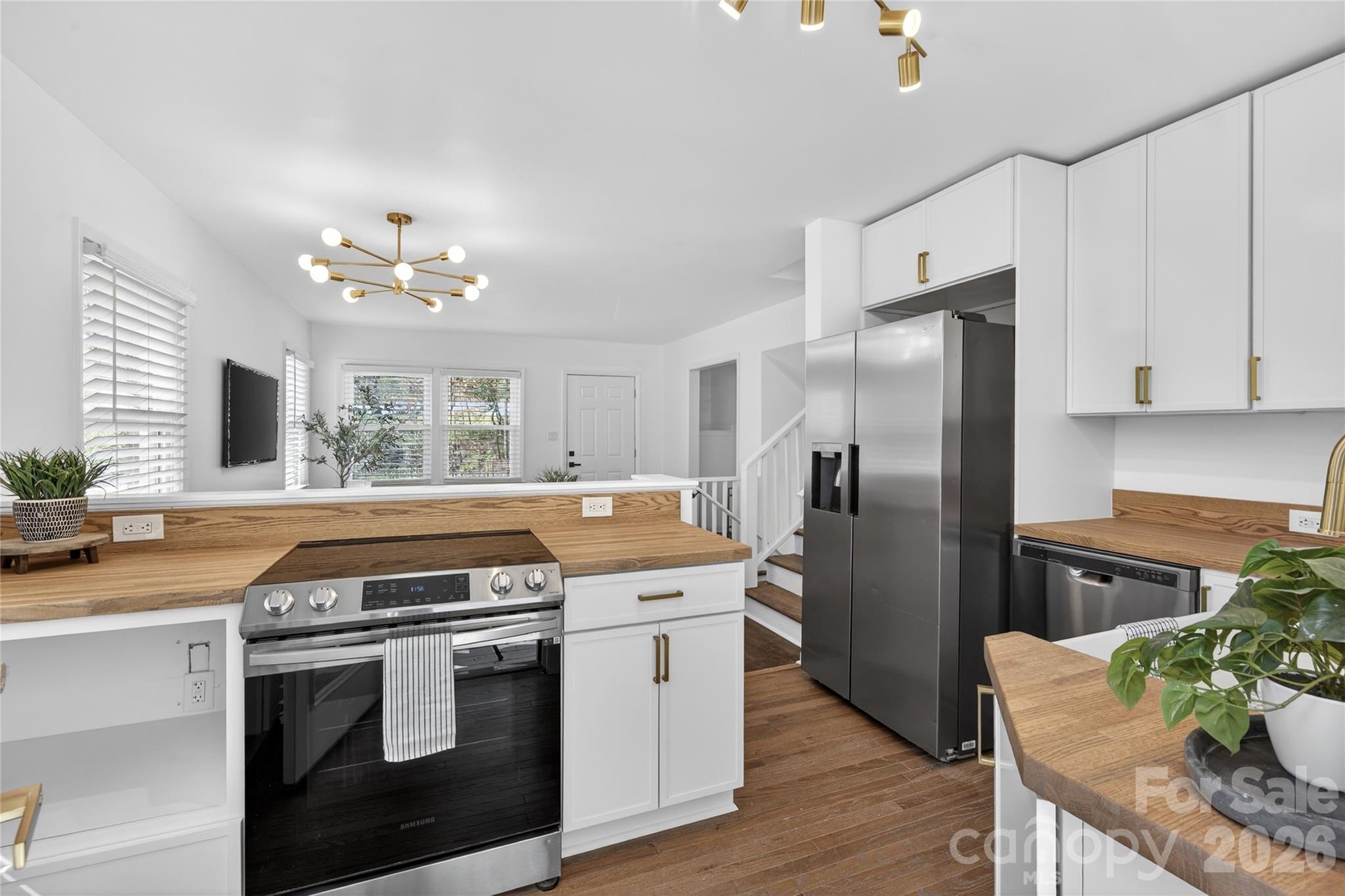 5412 Milhaven Lane Charlotte NC 28269