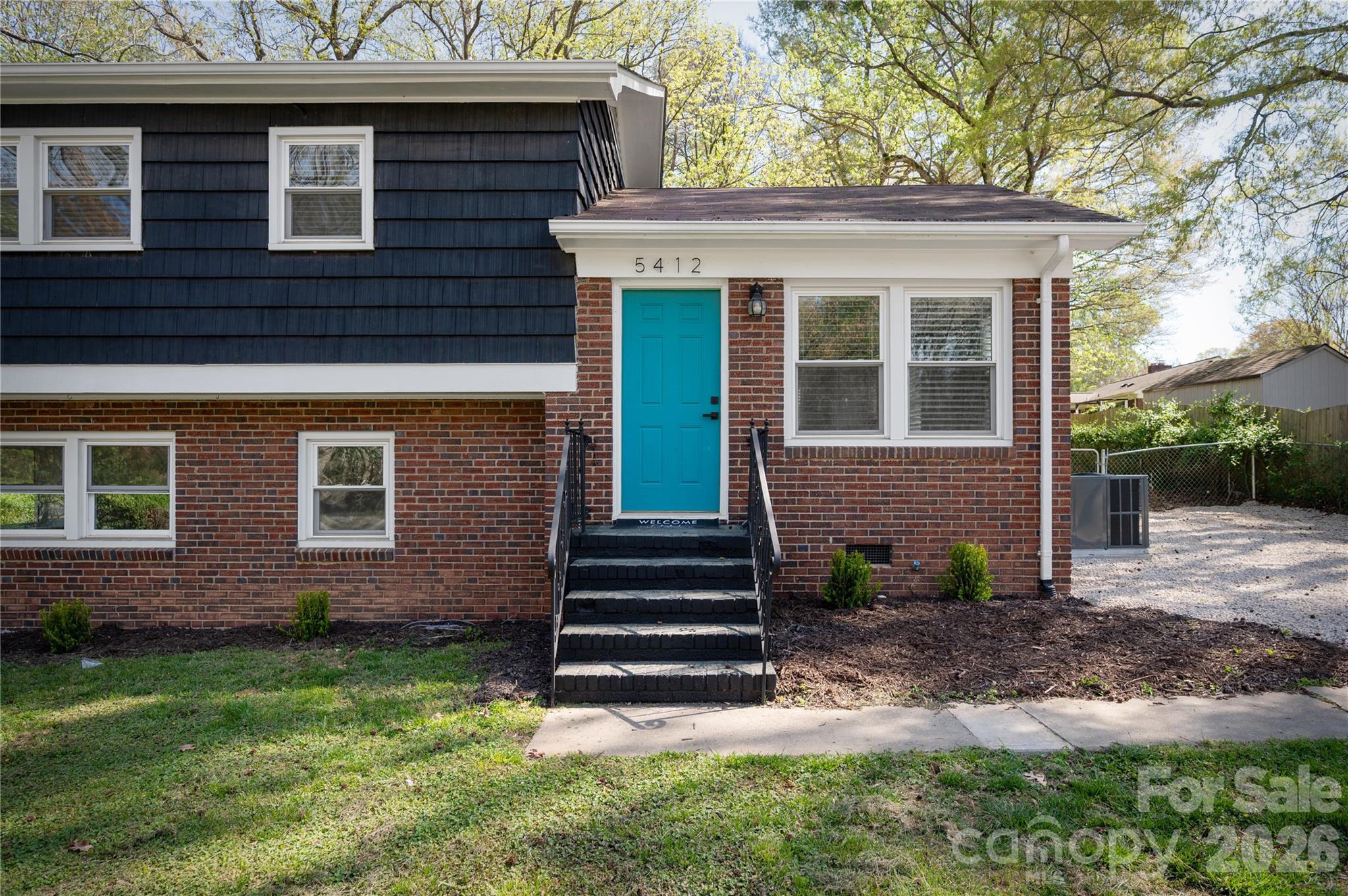 5412 Milhaven Lane Charlotte NC 28269