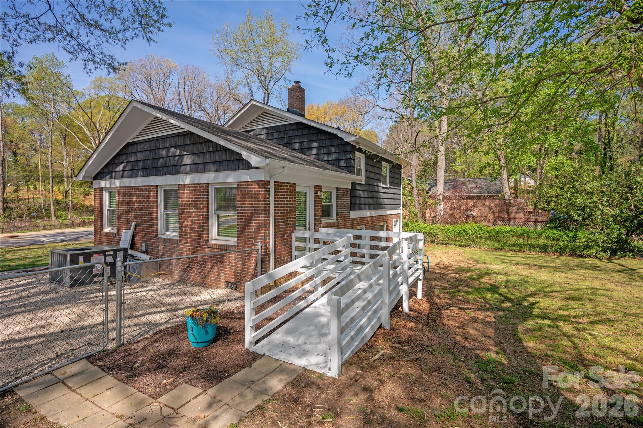 5412 Milhaven Lane Charlotte NC 28269