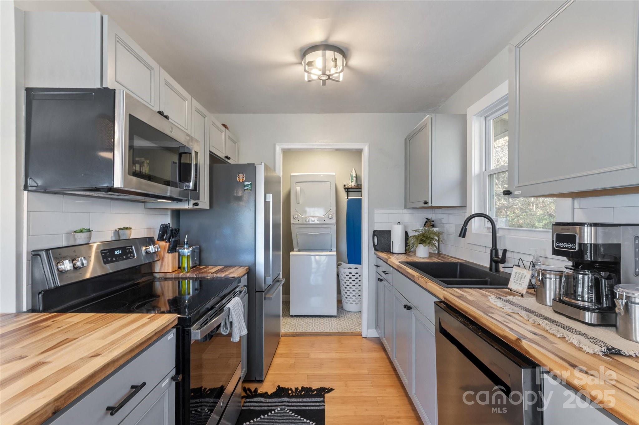 529 Bailey Road Asheville NC 28806