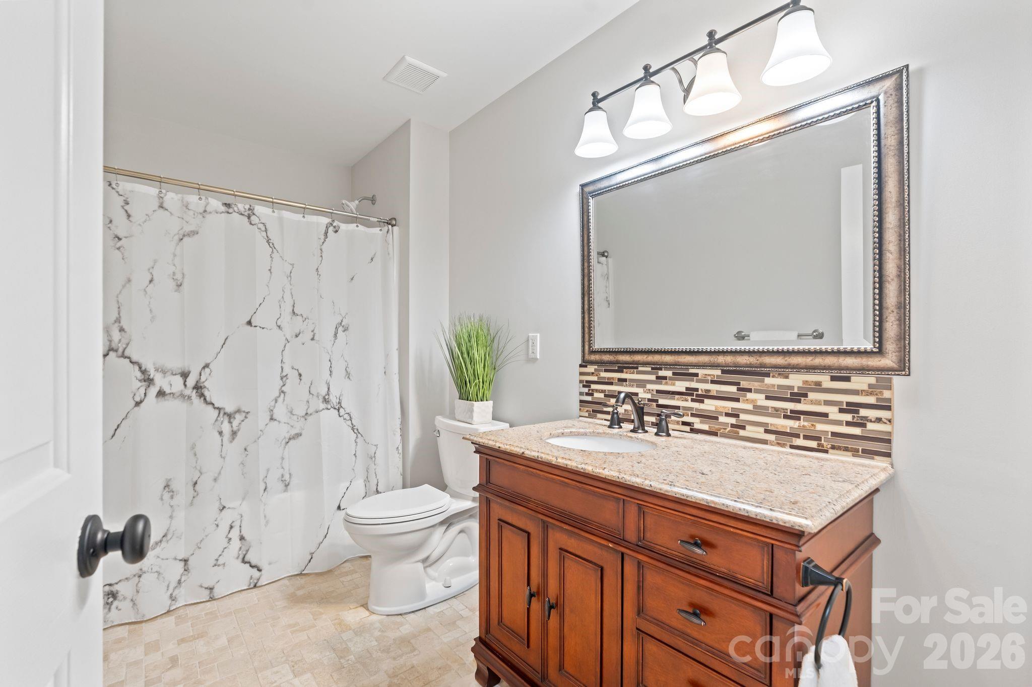 2435 Smith Cove Road Denver NC 28037