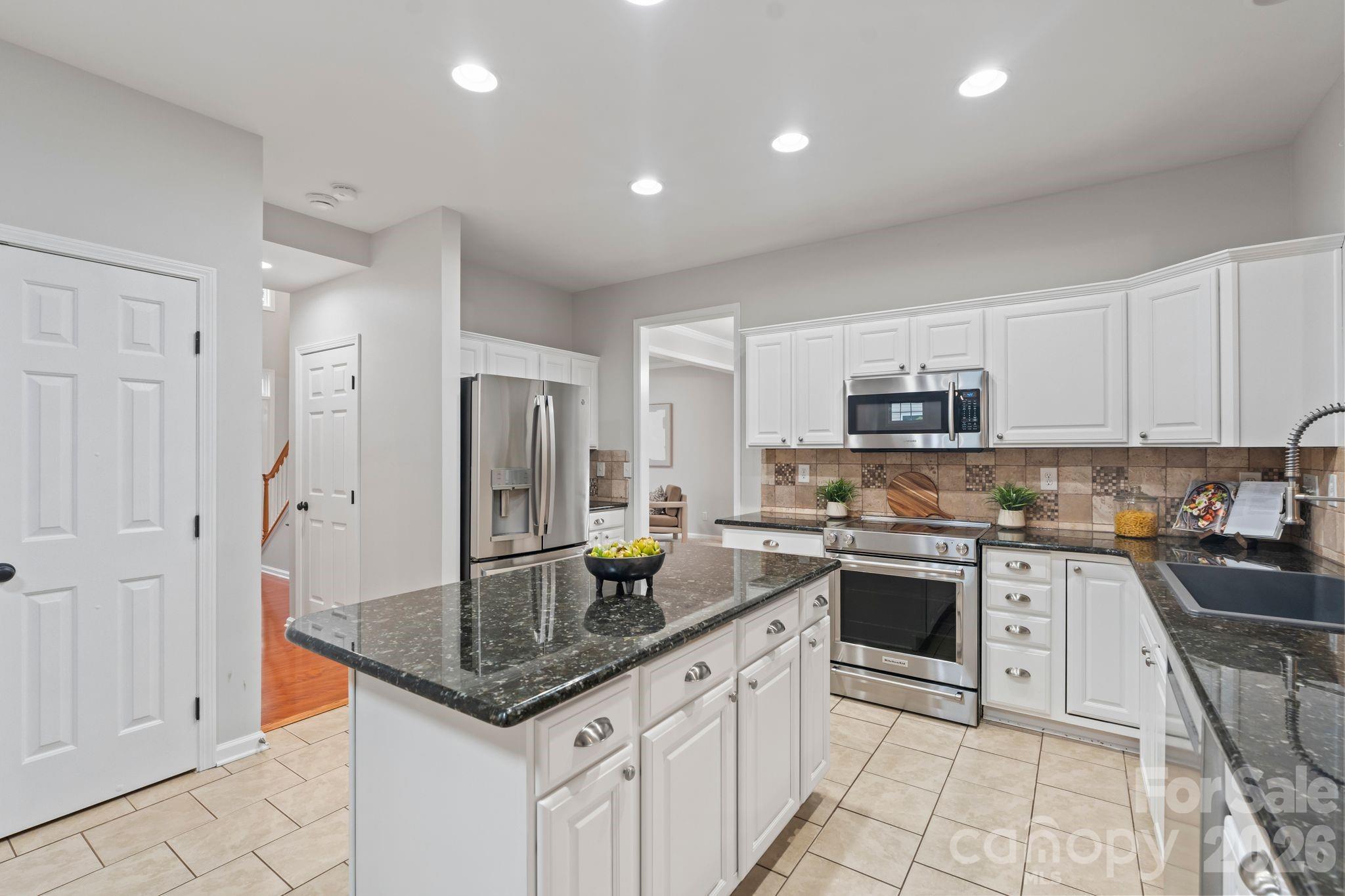 2435 Smith Cove Road Denver NC 28037