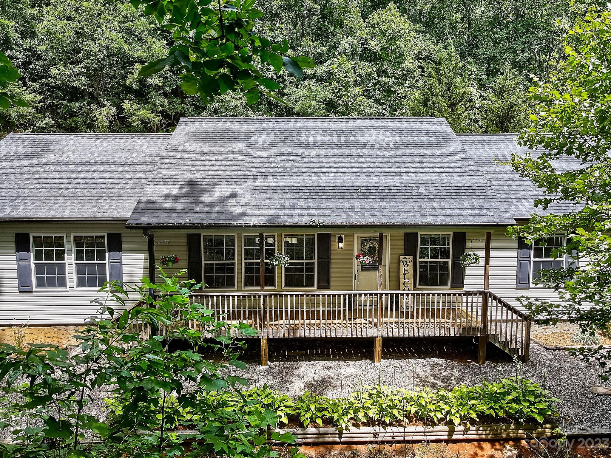 195 Aunt Belles Cove Waynesville NC 28786
