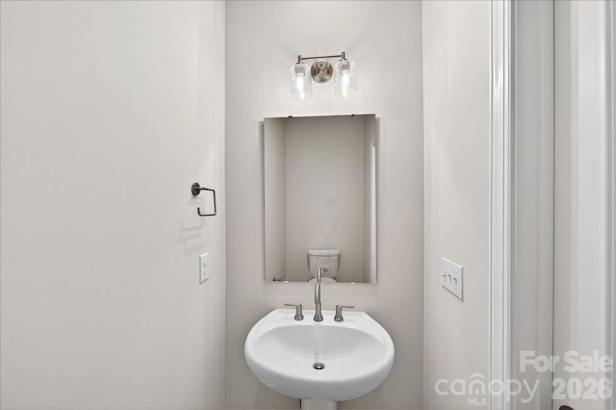 12015 Elsa Lane Charlotte NC 28277