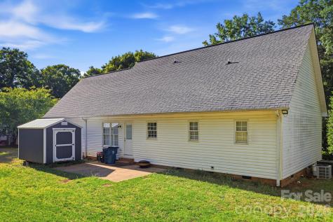 327 Sherry Street Rutherfordton NC 28139