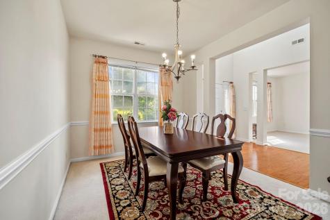 2 Breyerton Court Asheville NC 28804