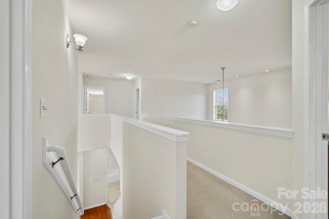 2 Breyerton Court Asheville NC 28804
