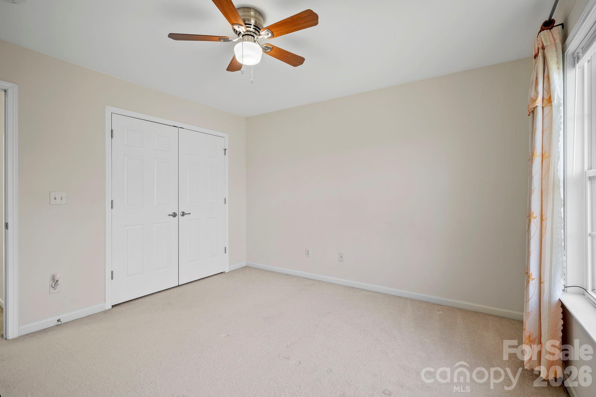 2 Breyerton Court Asheville NC 28804