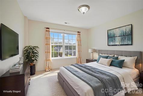 2 Breyerton Court Asheville NC 28804