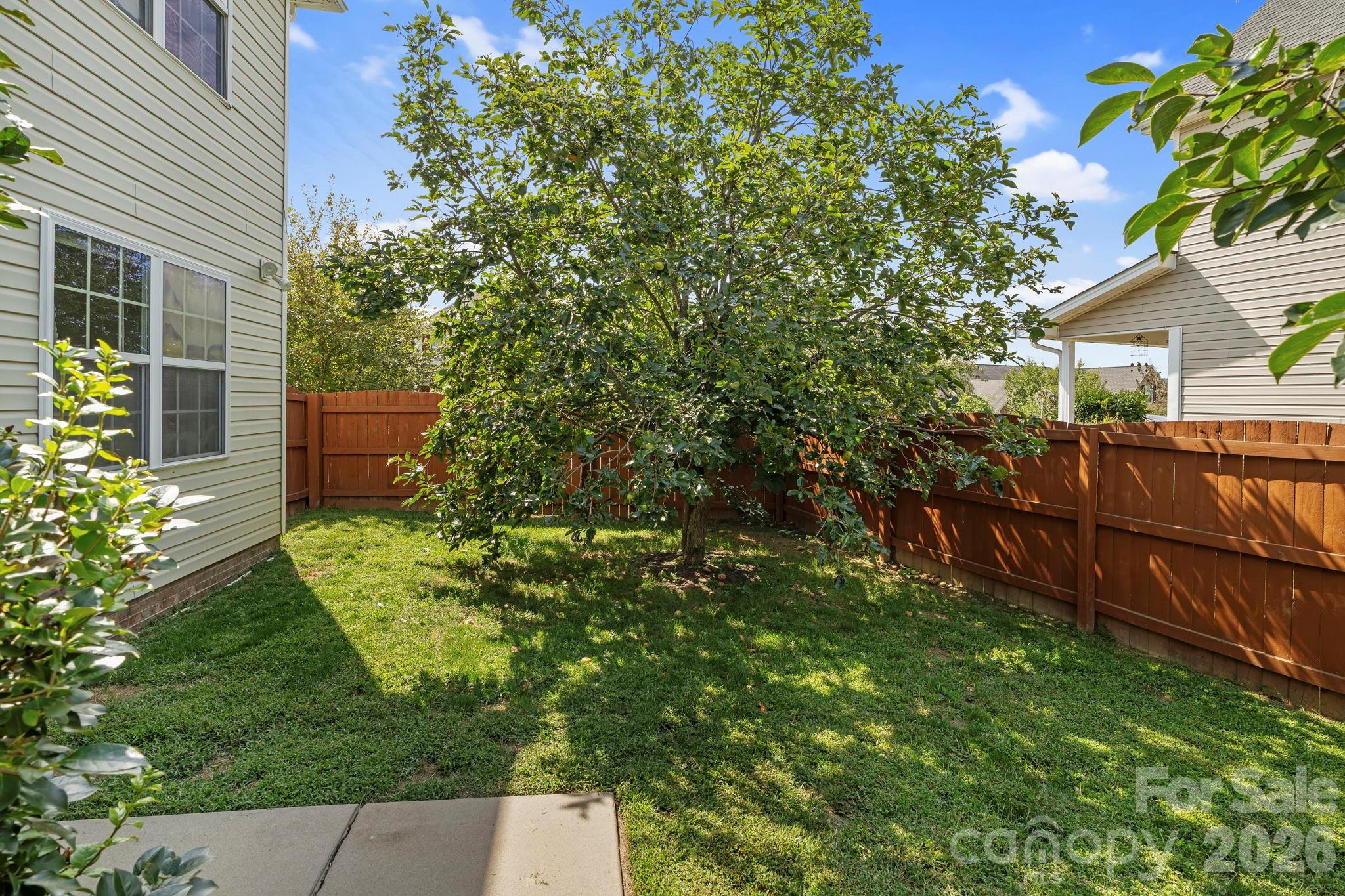 2 Breyerton Court Asheville NC 28804