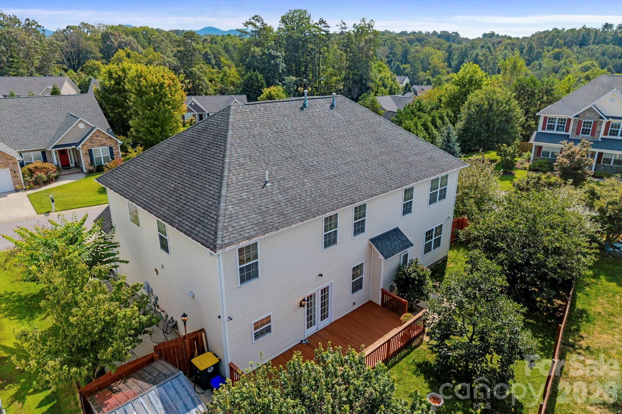 2 Breyerton Court Asheville NC 28804