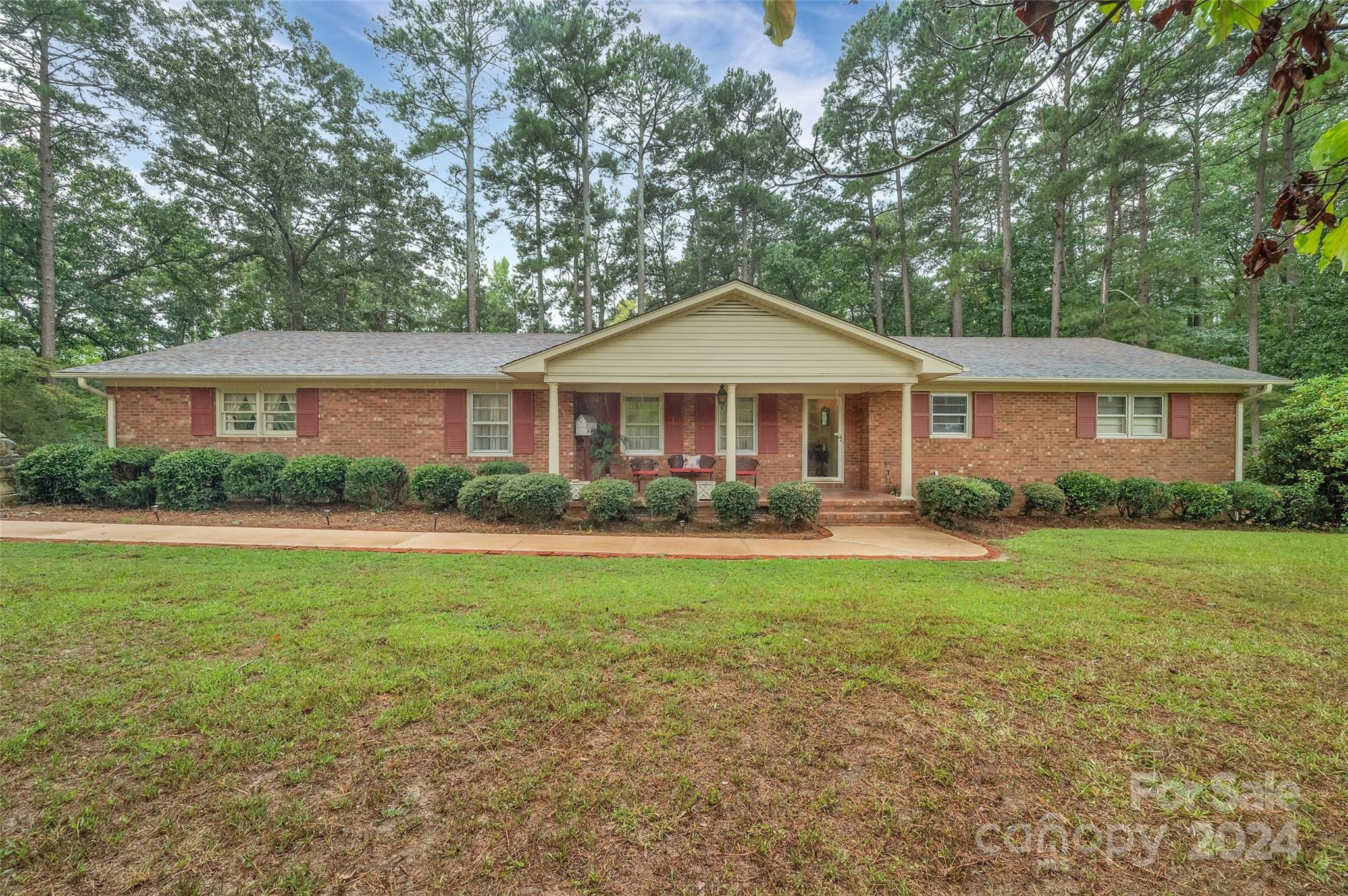 814 Troy Candor Road Troy NC 27371