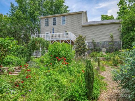 7 Mill Stone Drive Asheville NC 28803