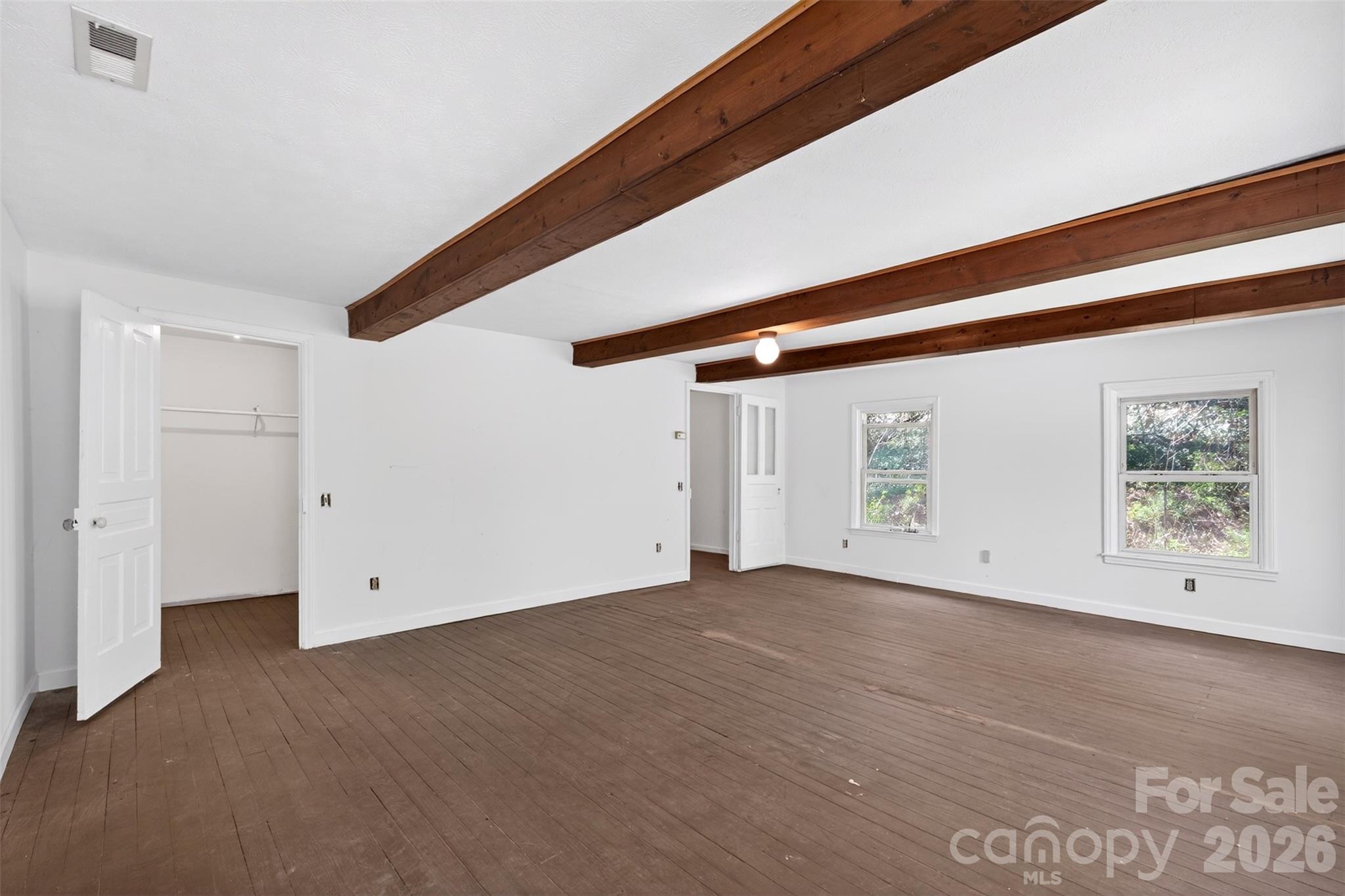 105 Poplar Street Saluda NC 28773