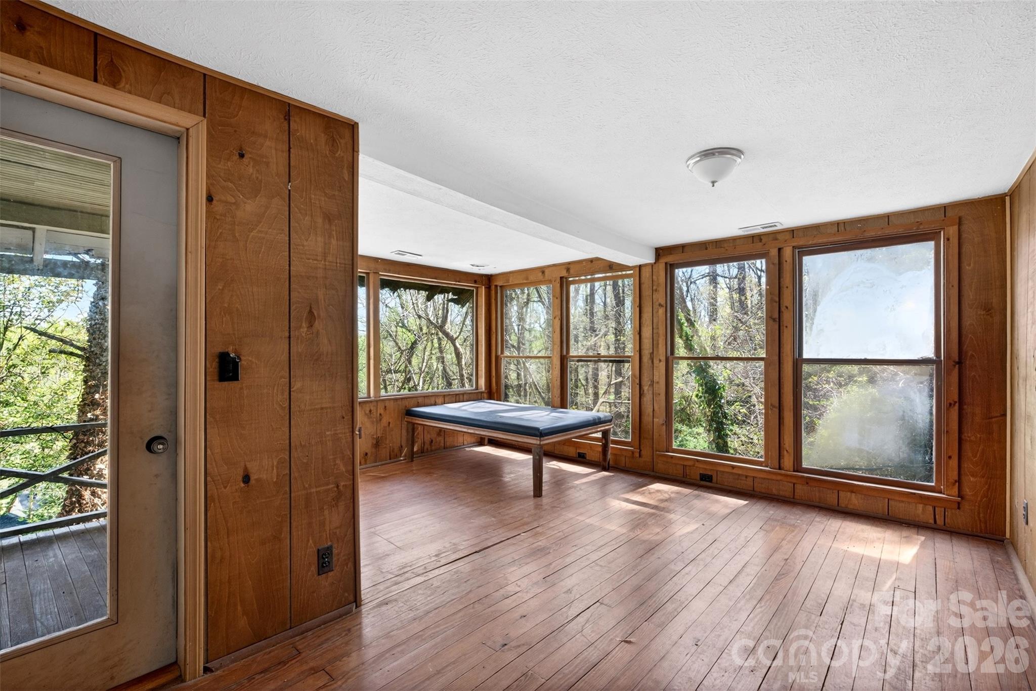 105 Poplar Street Saluda NC 28773