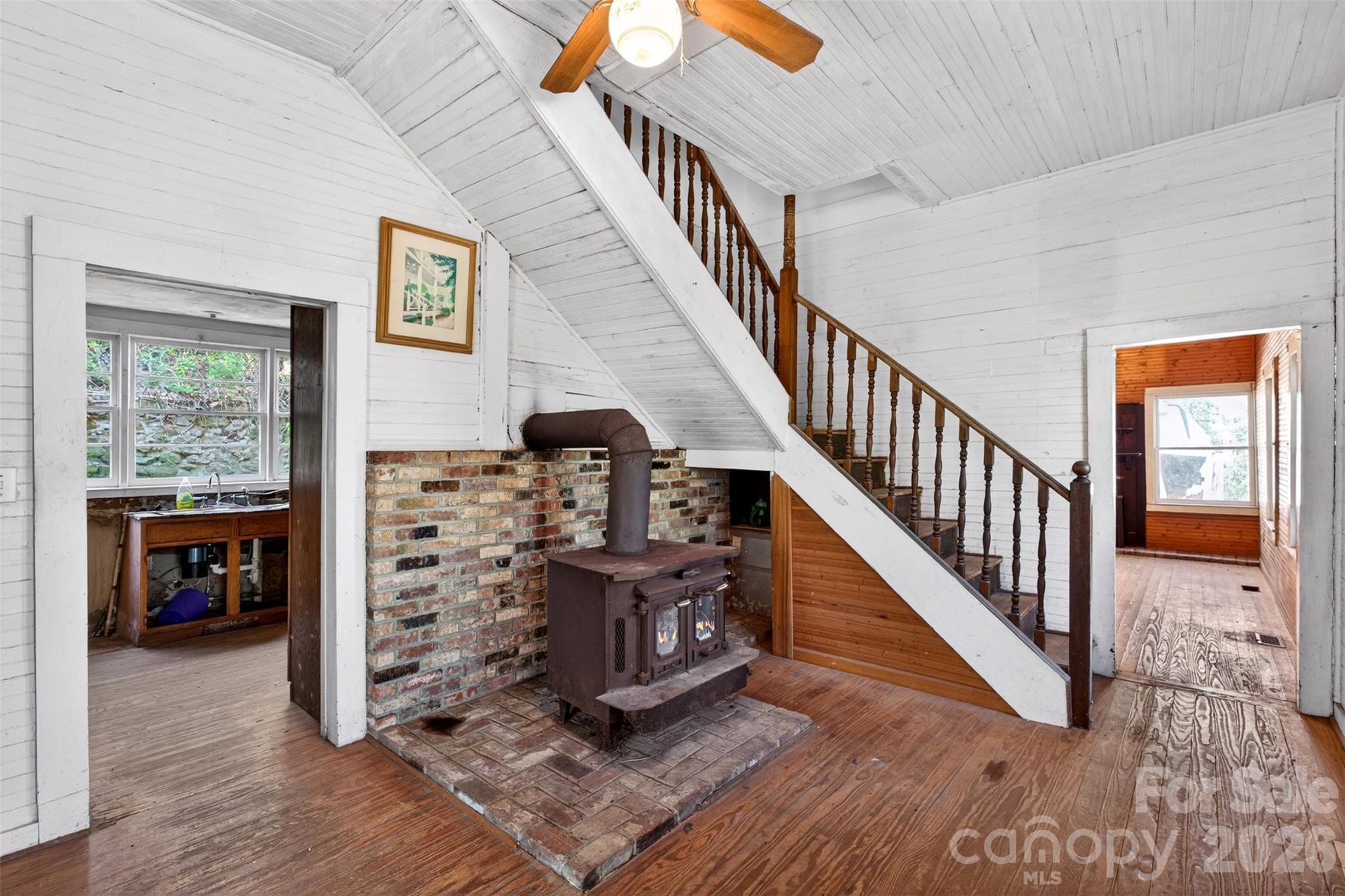 105 Poplar Street Saluda NC 28733
