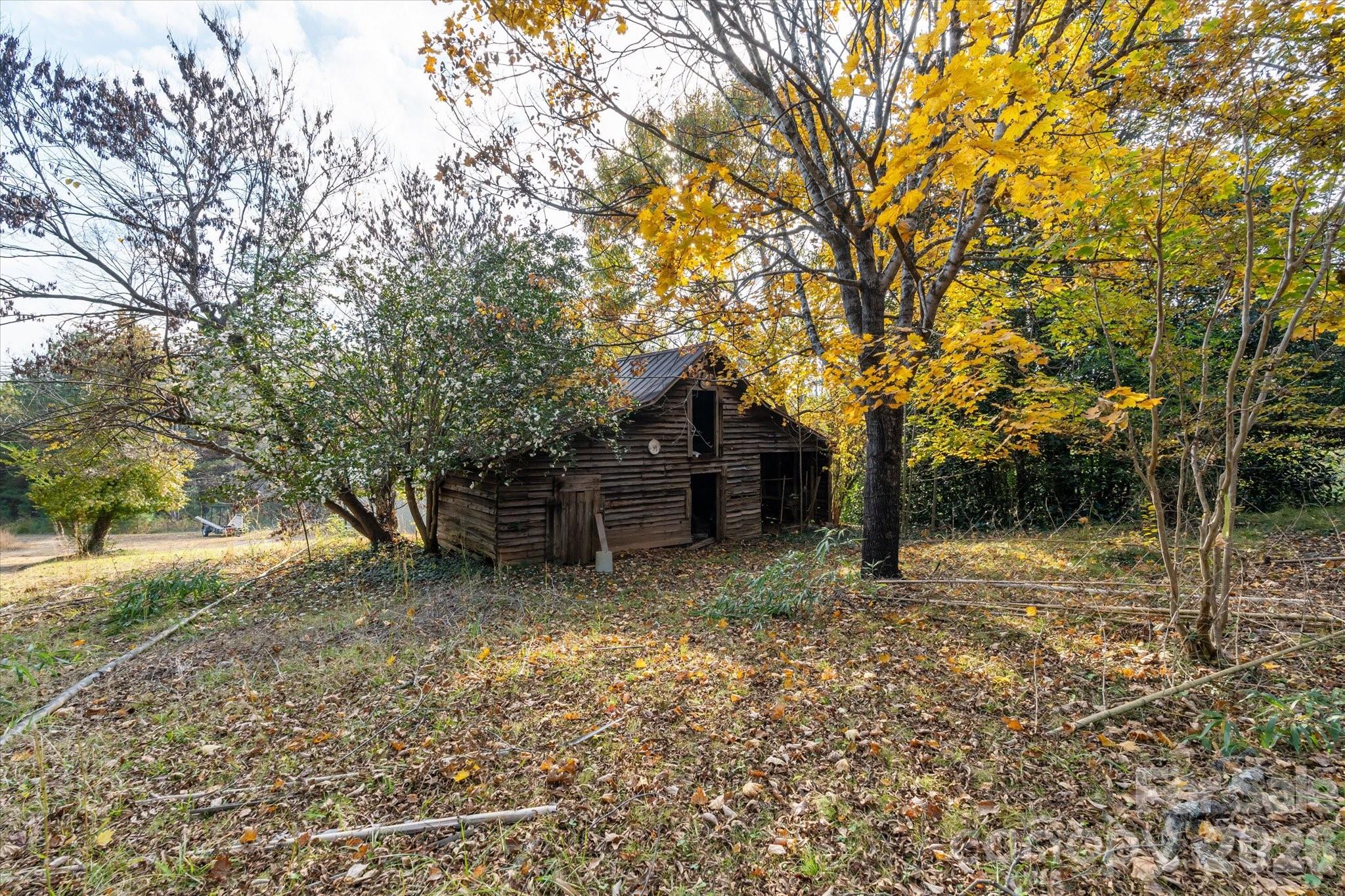 1888 Pea Ridge Road Mill Spring NC 28756