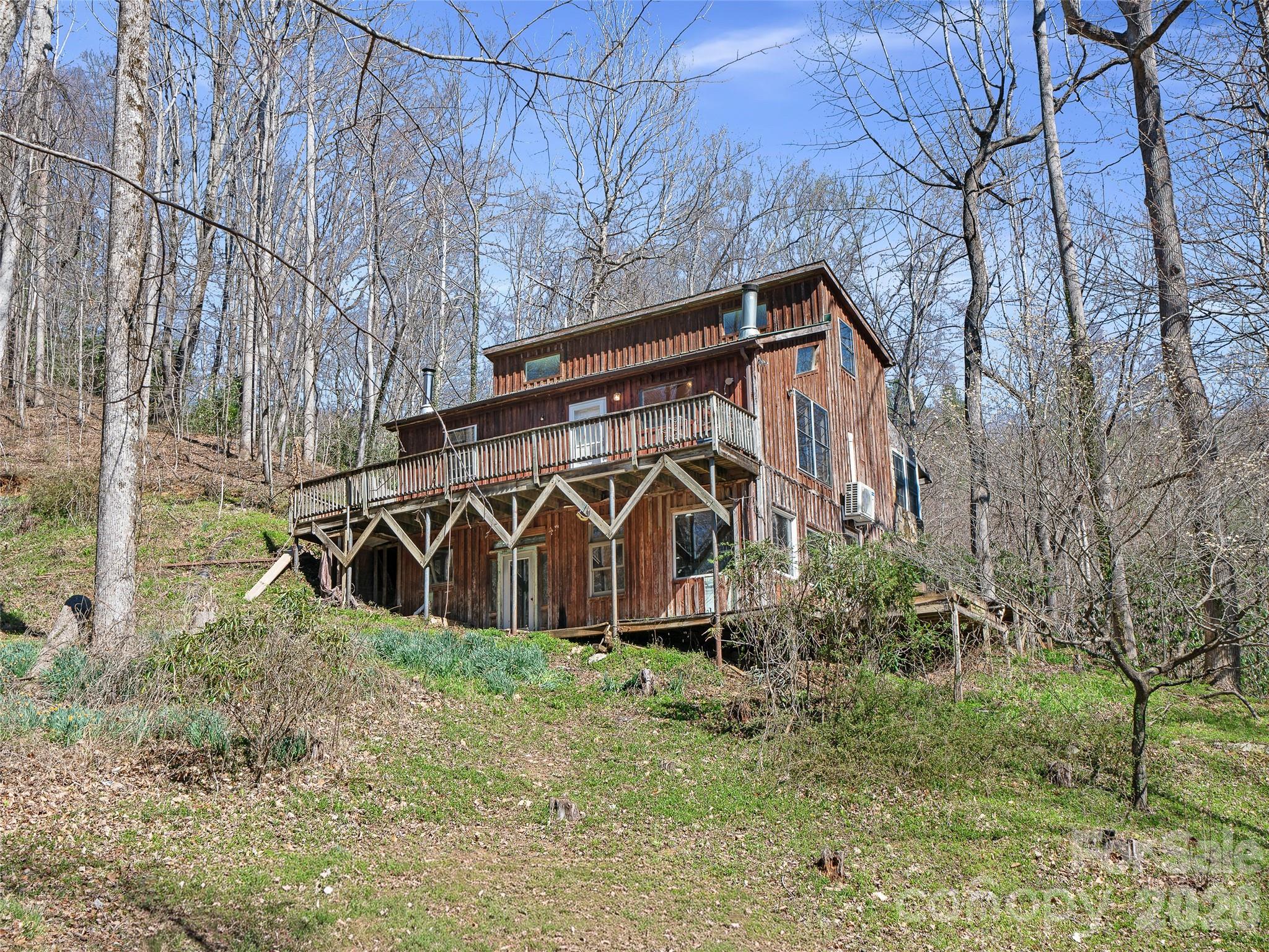 966 Waites Hollifield Road Marion NC 28752