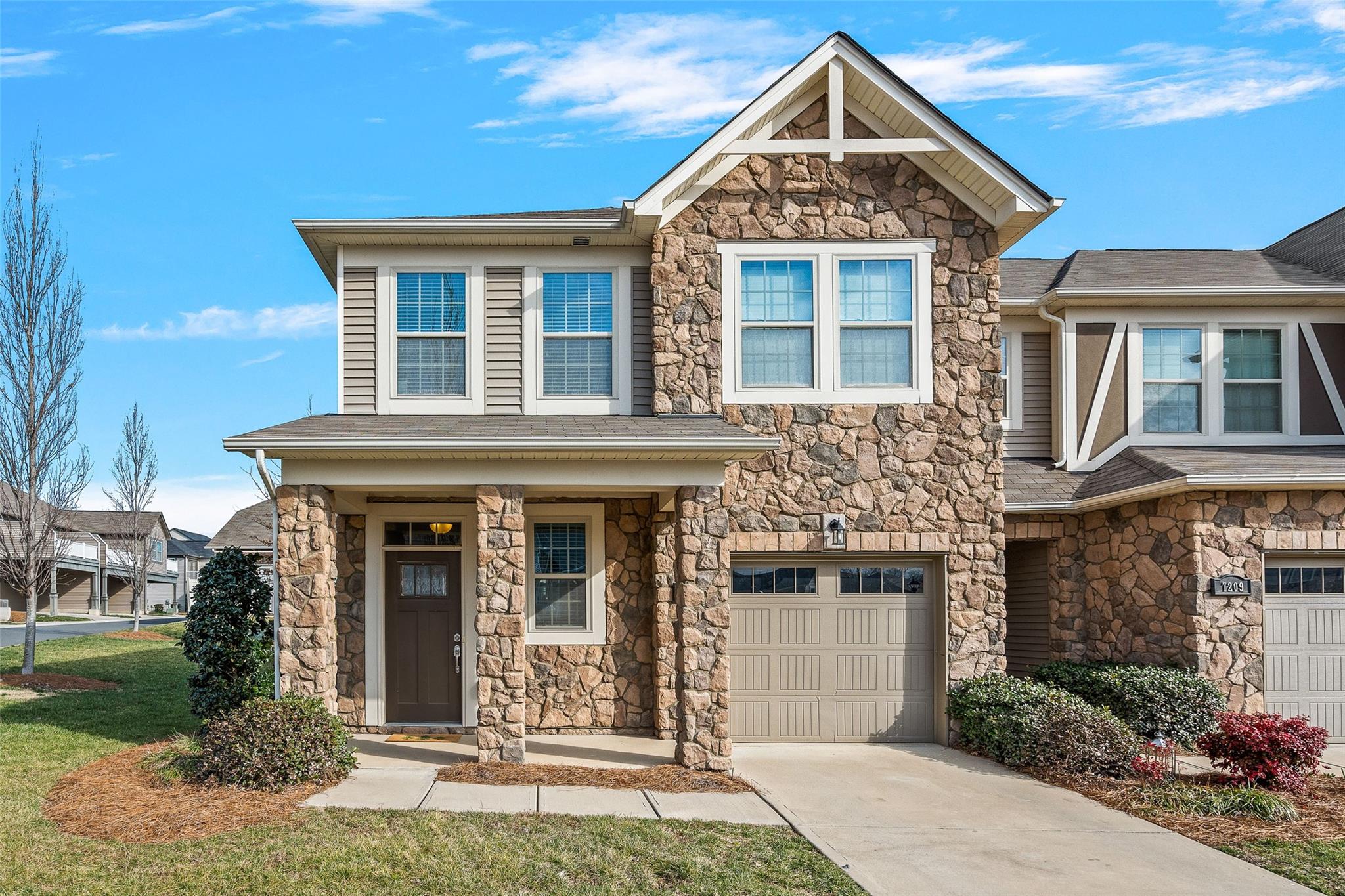 7205 Lochy Lane Charlotte NC 28278