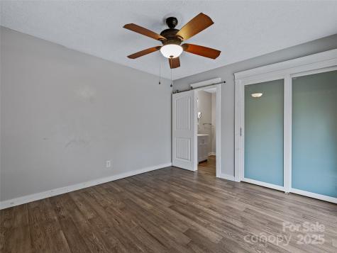 704 Old Fort Road Fairview NC 28730