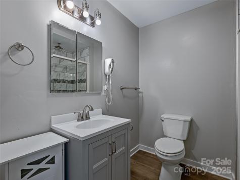 704 Old Fort Road Fairview NC 28730