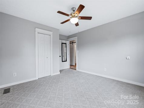 704 Old Fort Road Fairview NC 28730
