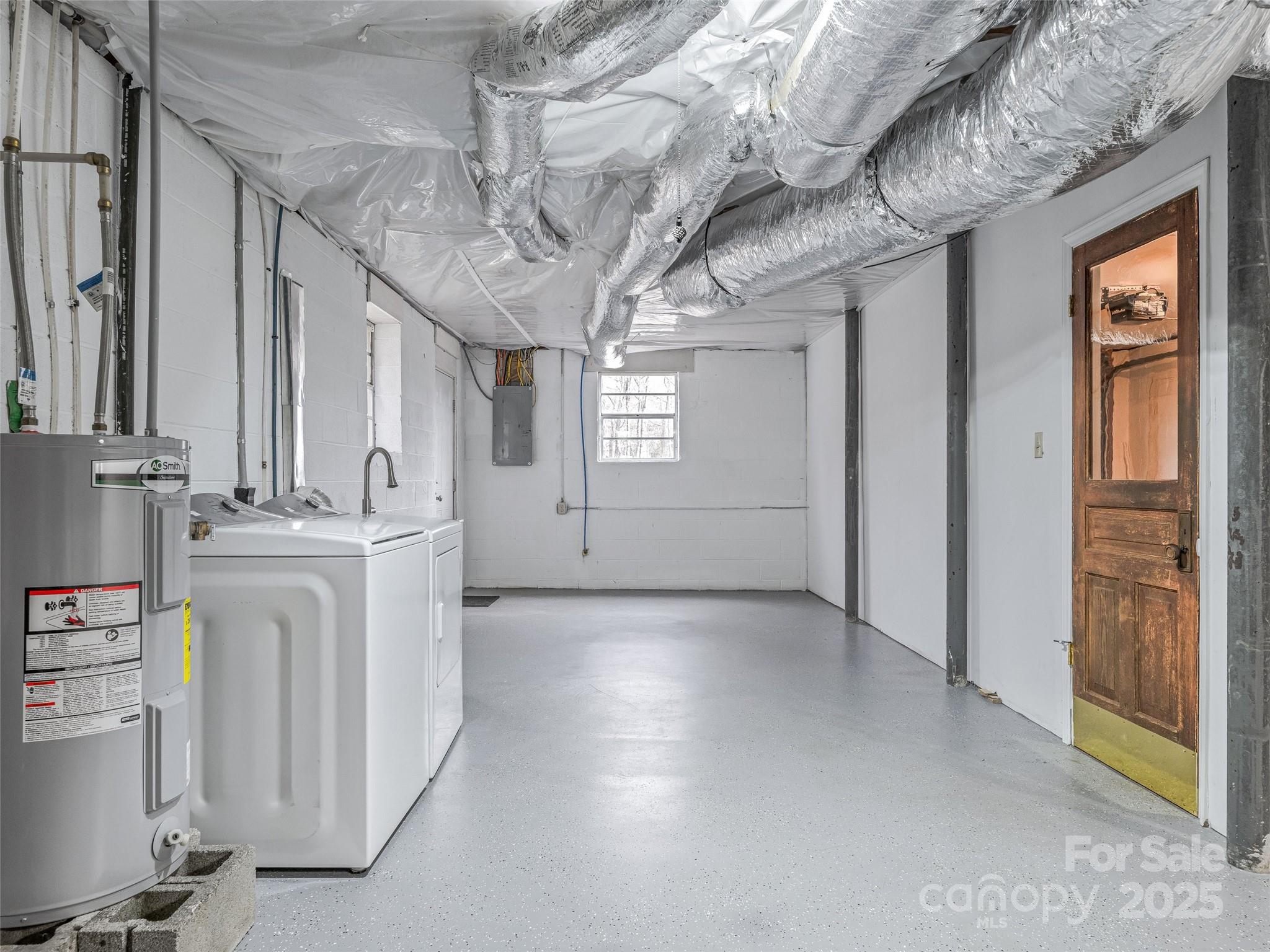 704 Old Fort Road Fairview NC 28730