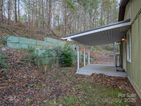 704 Old Fort Road Fairview NC 28730