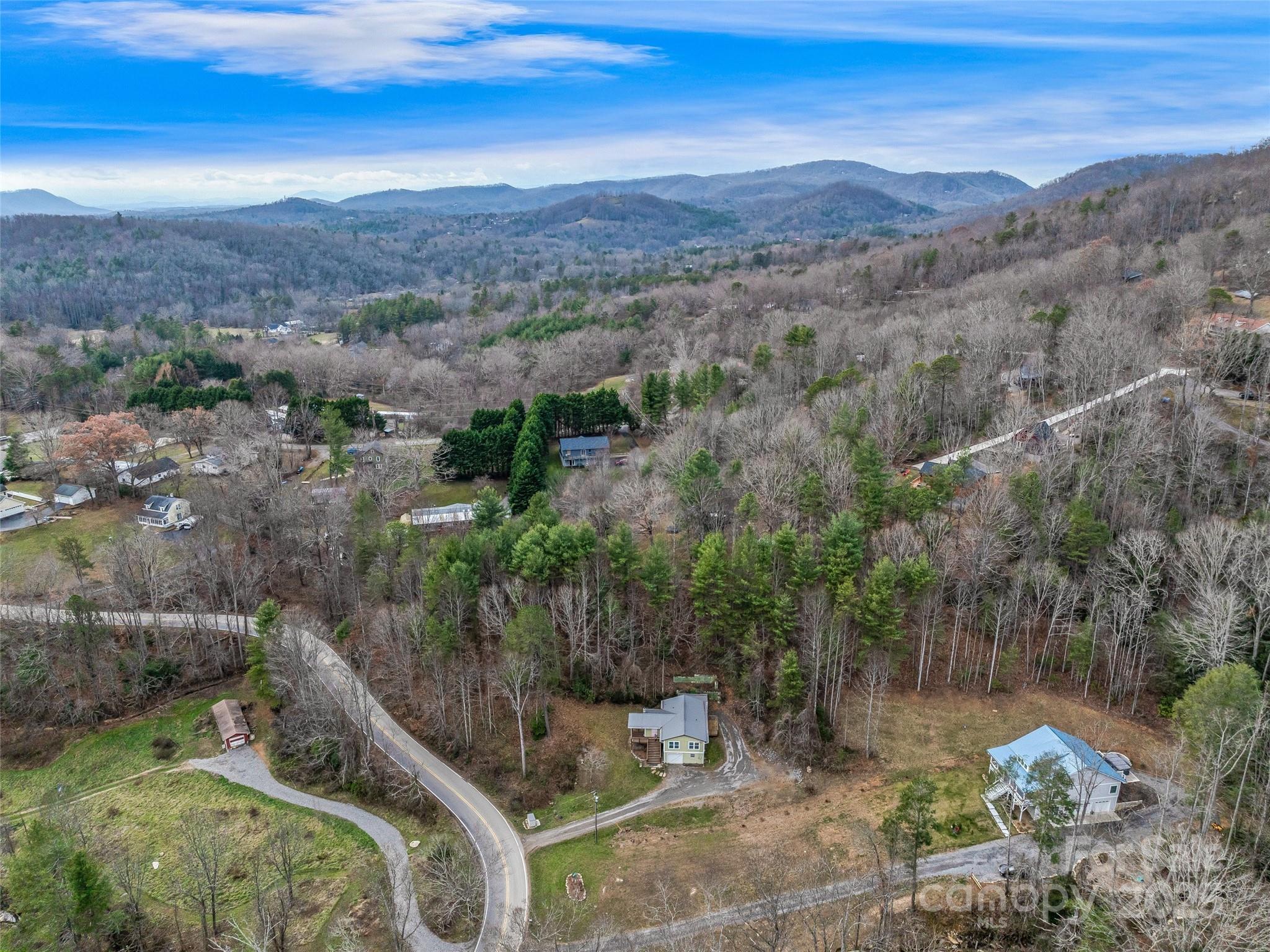 704 Old Fort Road Fairview NC 28730