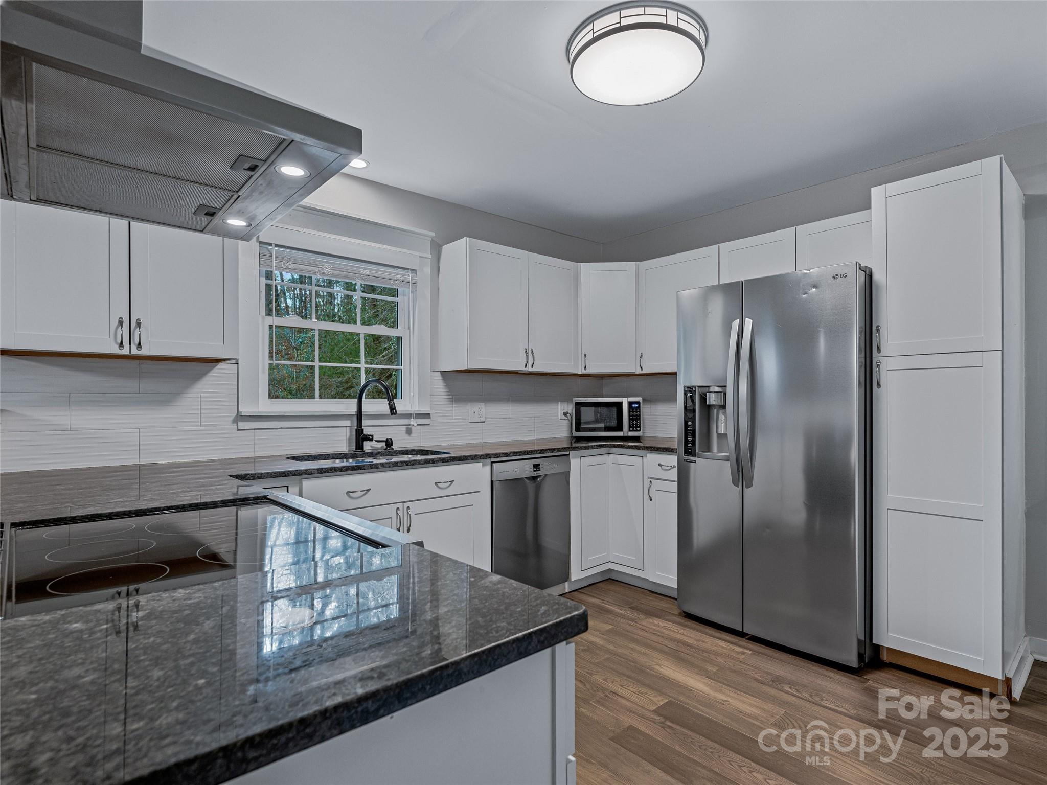 704 Old Fort Road Fairview NC 28730