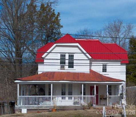 1212 S Salisbury Avenue Spencer NC 28159
