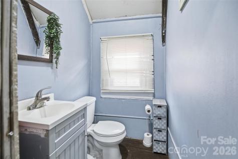 1212 S Salisbury Avenue Spencer NC 28159