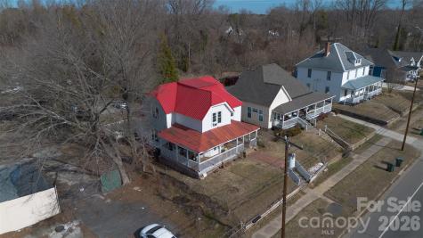 1212 S Salisbury Avenue Spencer NC 28159