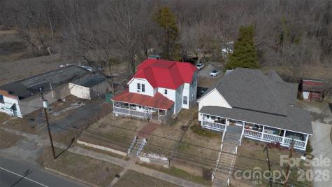 1212 S Salisbury Avenue Spencer NC 28159
