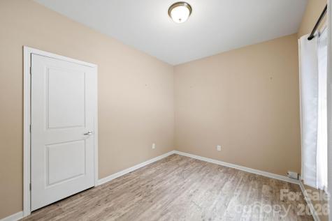 138 Lone Eagle Lane Hendersonville NC 28739