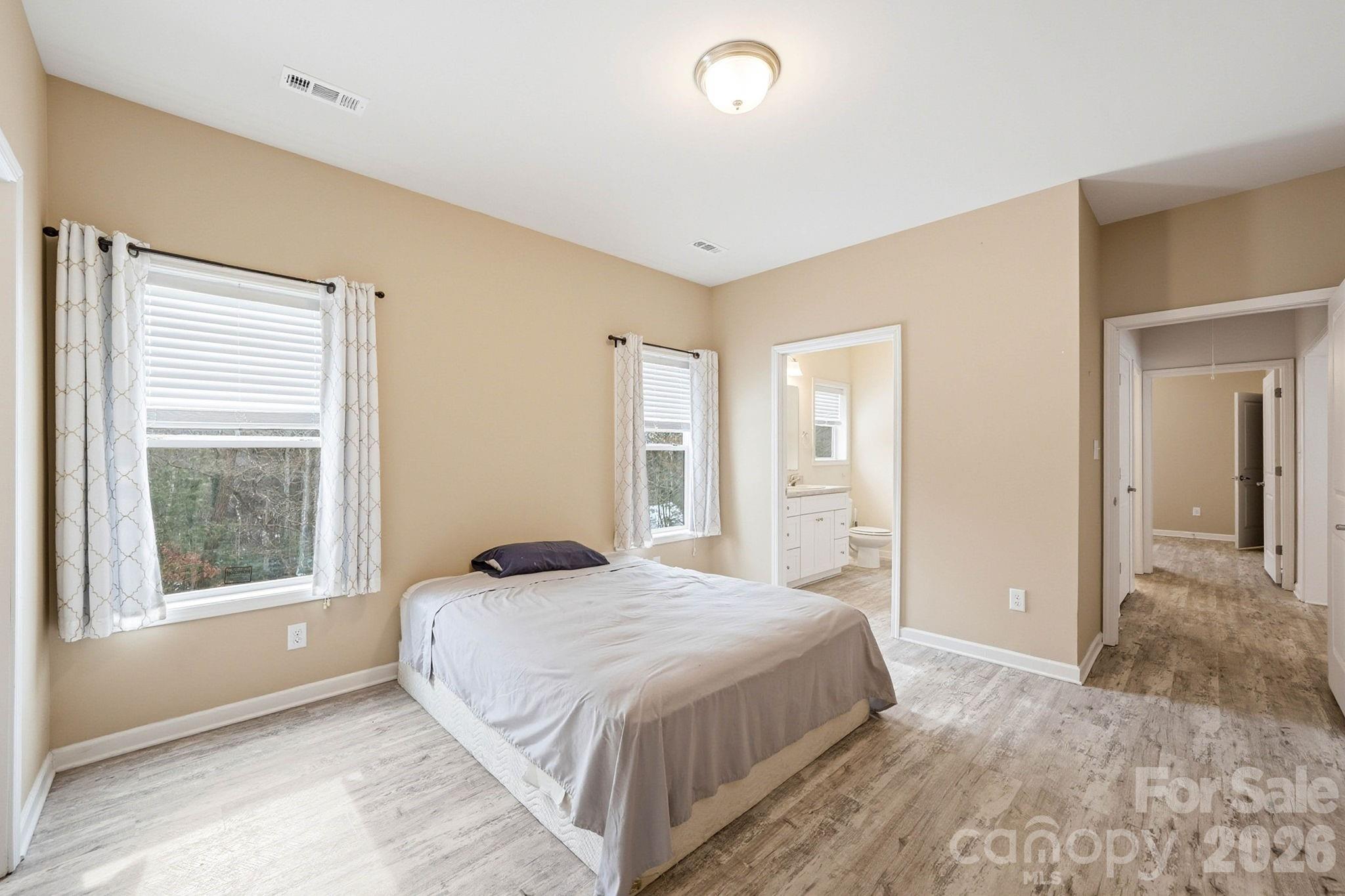 138 Lone Eagle Lane Hendersonville NC 28739