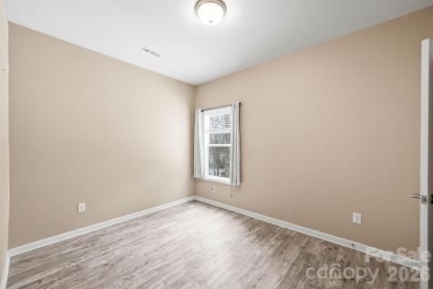 138 Lone Eagle Lane Hendersonville NC 28739