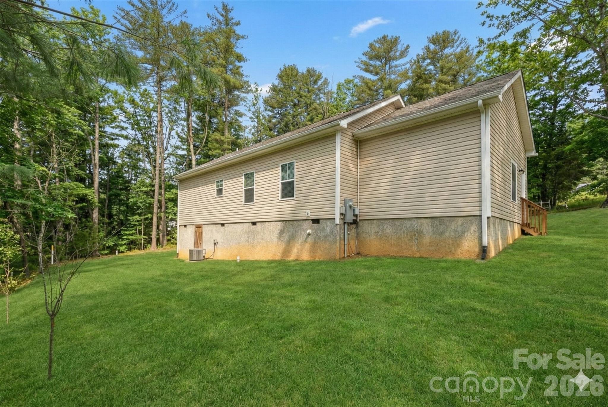 138 Lone Eagle Lane Hendersonville NC 28739